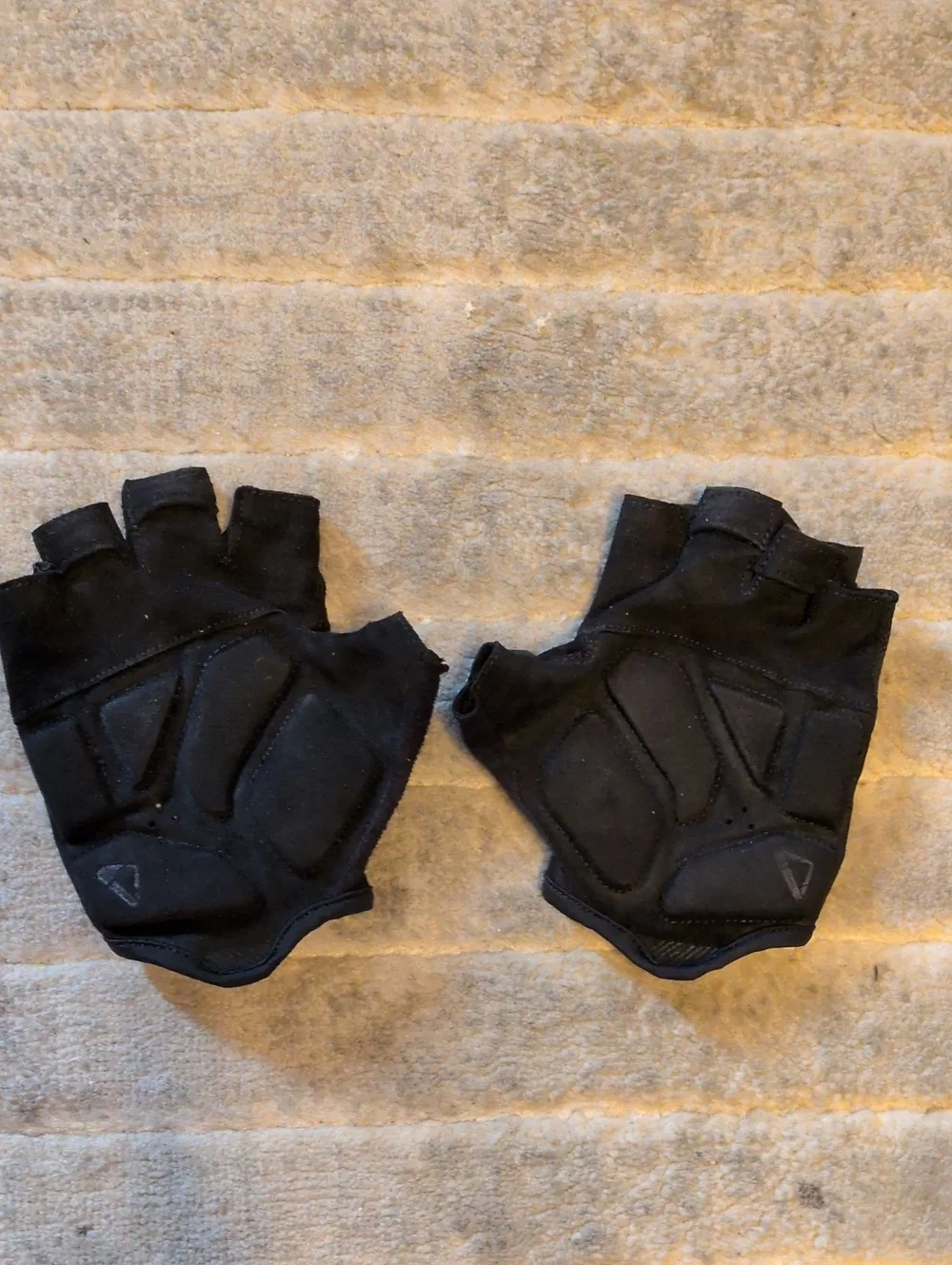 Solstice Black Fingerless Cycling Gloves Size S